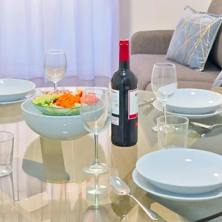 Myflats Luxury Bailen Apartman *