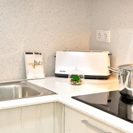 Myflats Luxury Bailen Apartman *