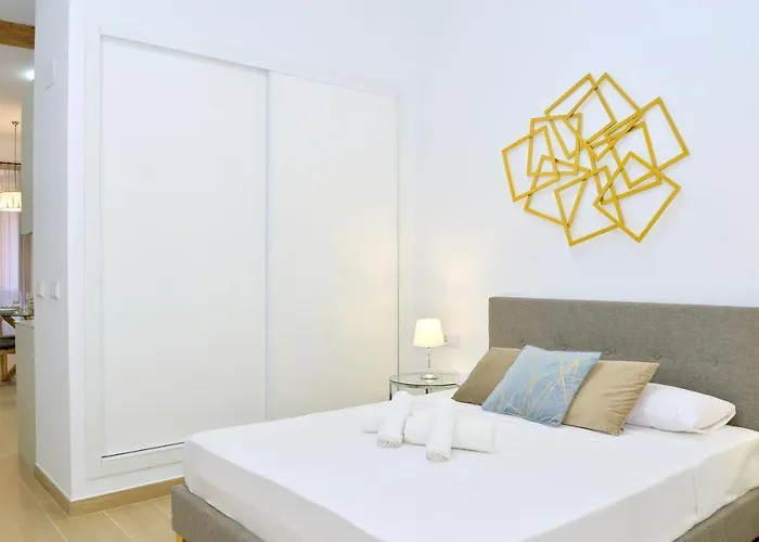 Апартаменты Myflats Luxury Bailen
